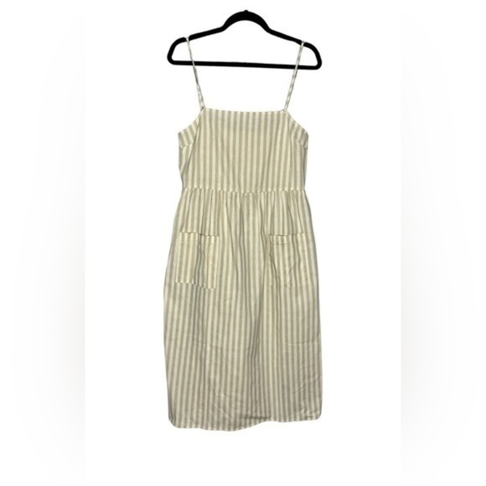 Maverick the collection pinstripe dress size medium nwt
